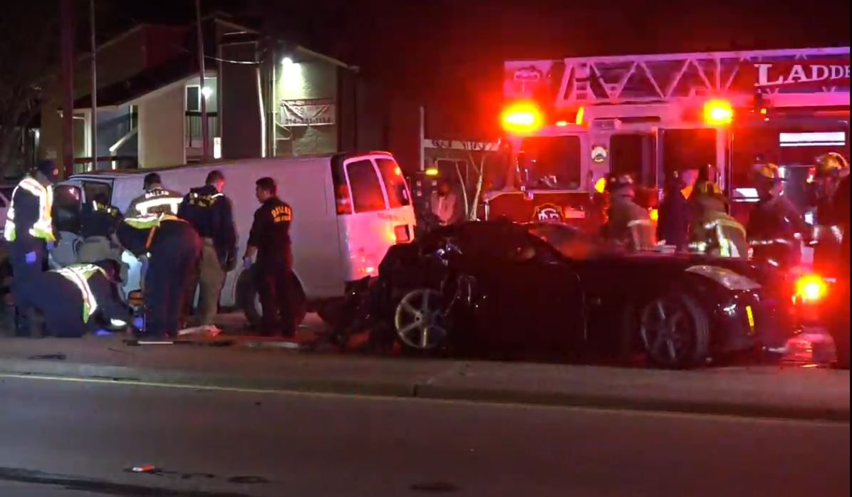 Man Dies in Crash After Losing Control of Car in Pleasant Grove: Police