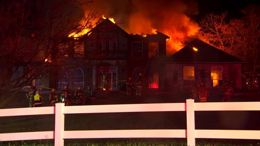 Lightning Possible Cause for Burleson House Fire