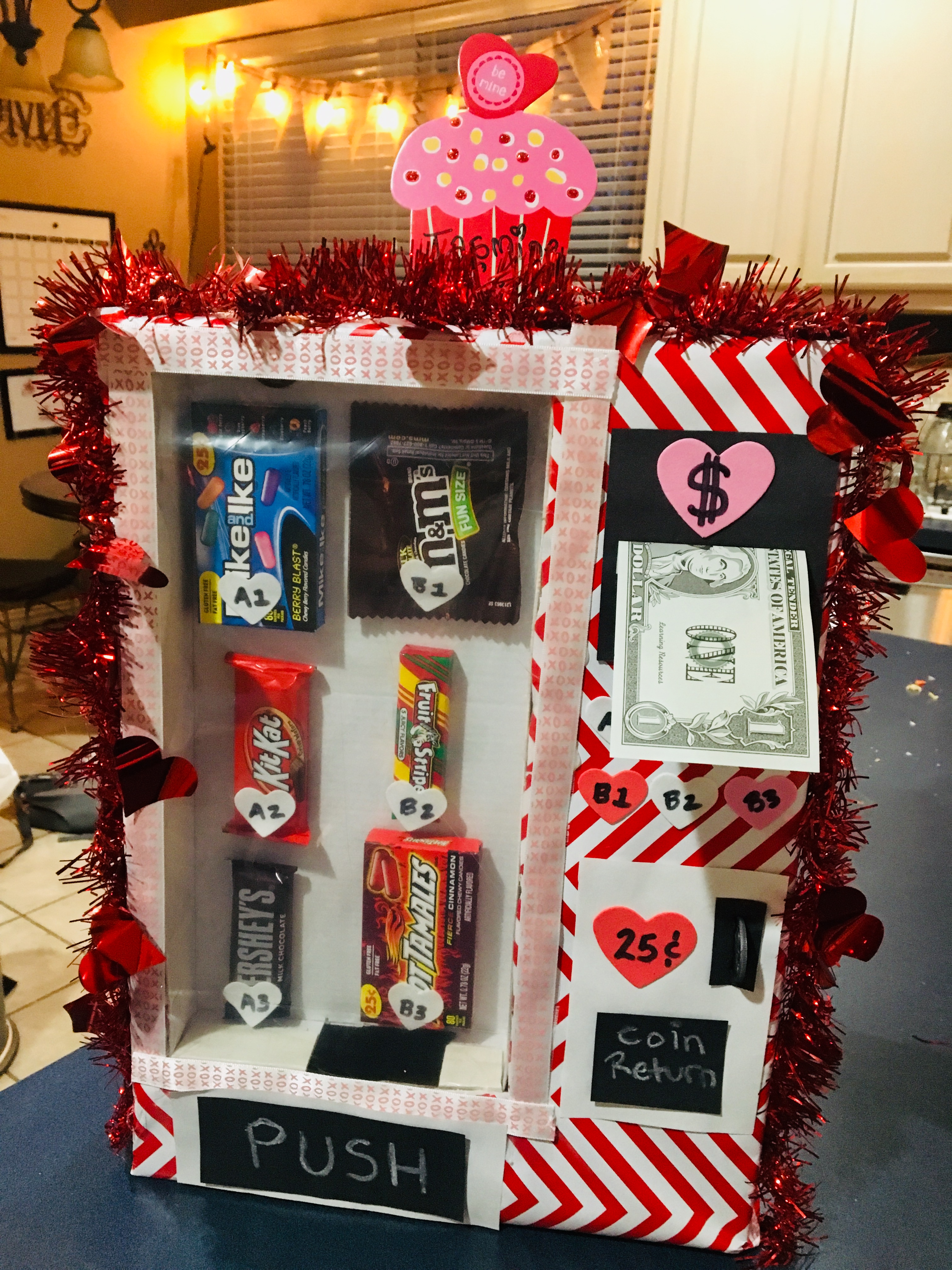 Cool Vending Machine Valentine Box - Valentines Day Images