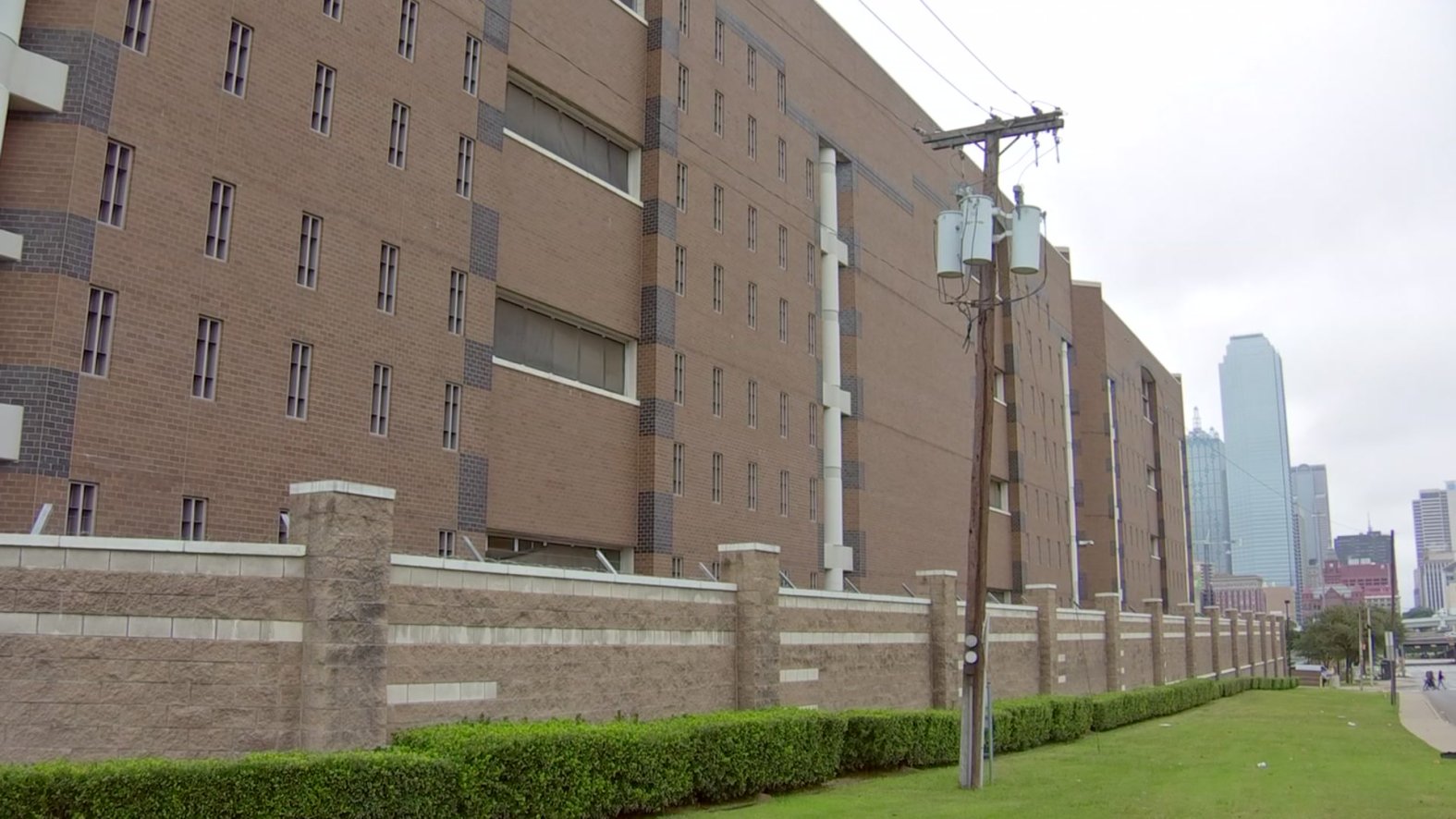Dallas County Jail Allows InPerson Visitation After More Than a Year