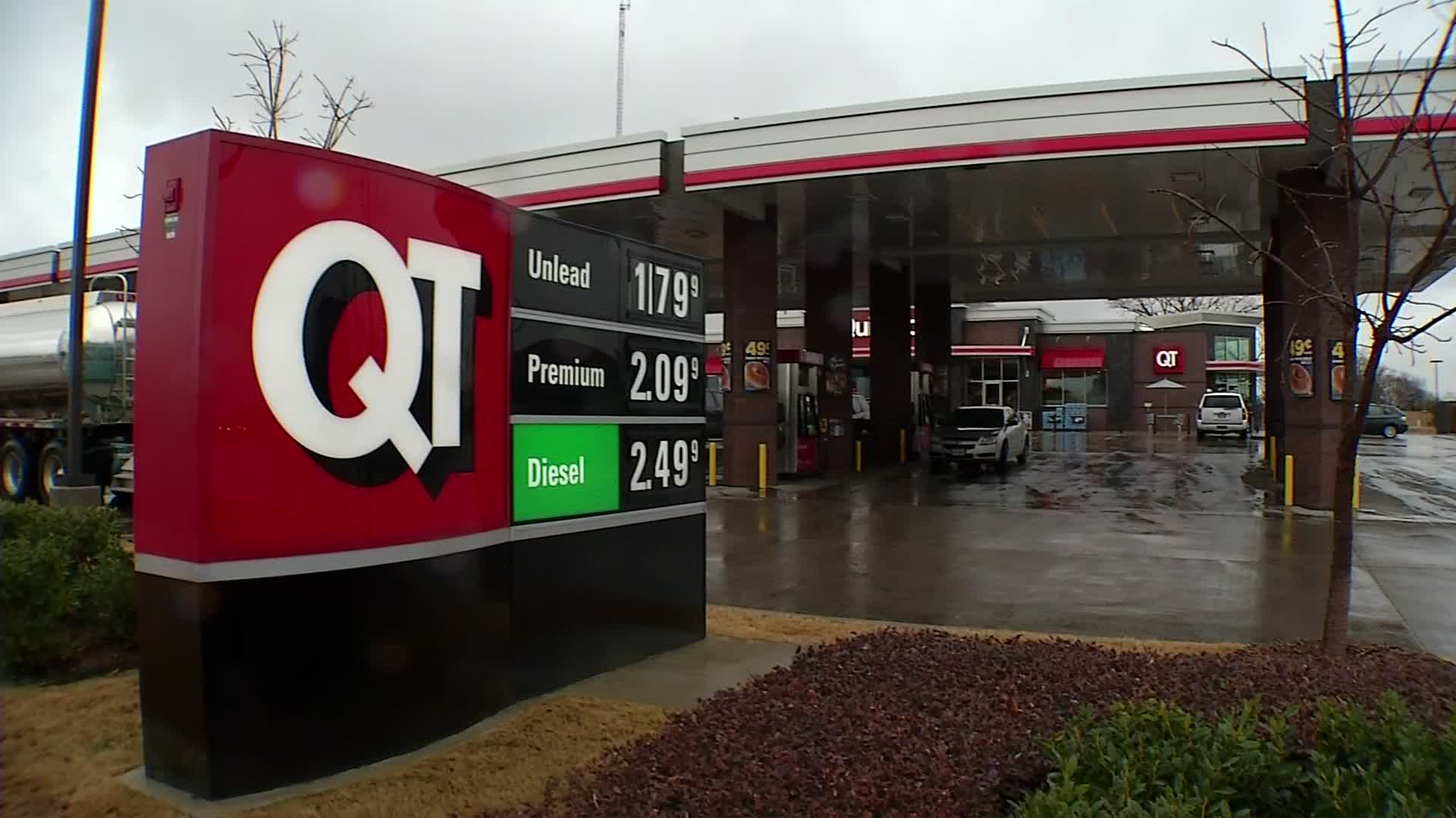 gas prices up in metroplex but fall across texas nbc 5 dallas fort worth nbc 5 dallas fort worth