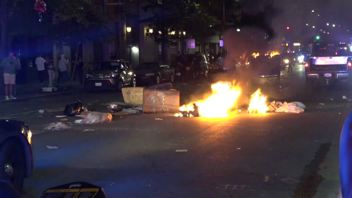 Protesters Smash Windows, Loot Businesses in Downtown and Deep Ellum