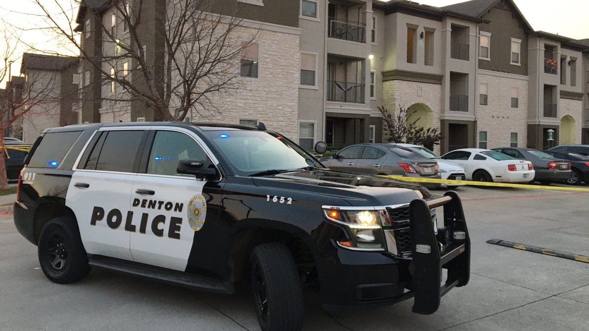 UNT Student Carrying Skillet, Cleaver Dies in OfficerInvolved Shooting