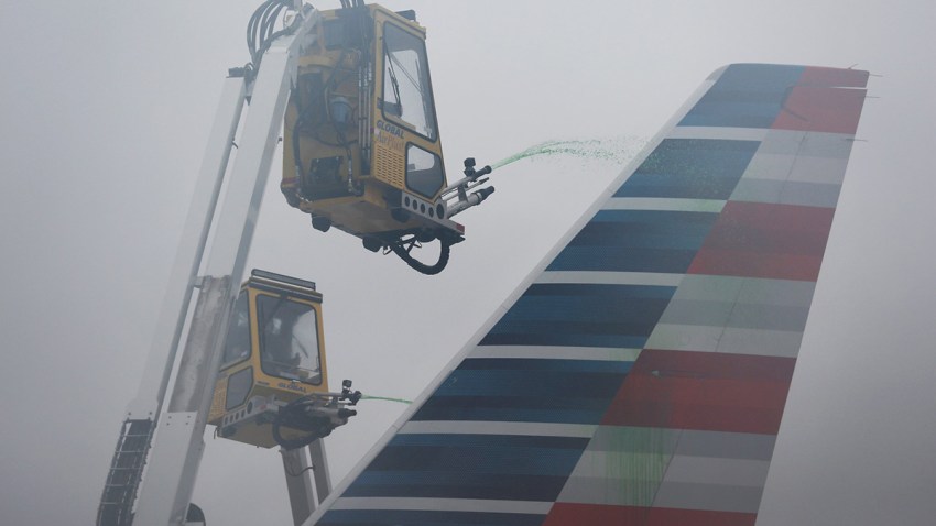 dfw-deicing-AA-01