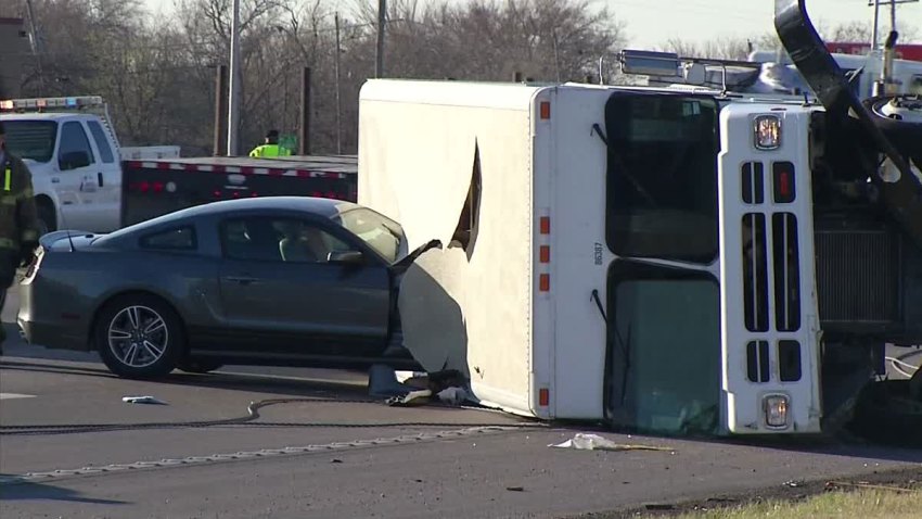 efw-i-820-rollover-crash-031714