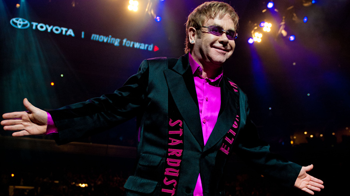 Elton John, March 25