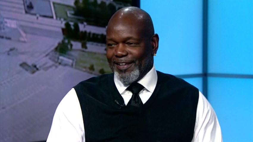 emmitt-on-best-frat_1200x675_745186371697