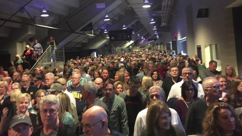 ford center crowds