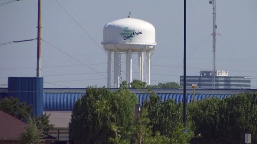 grand-prairie-water-tower