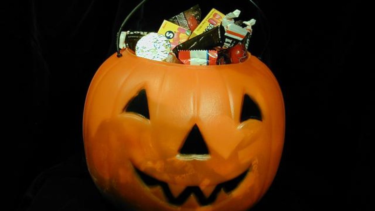 halloween candy calories