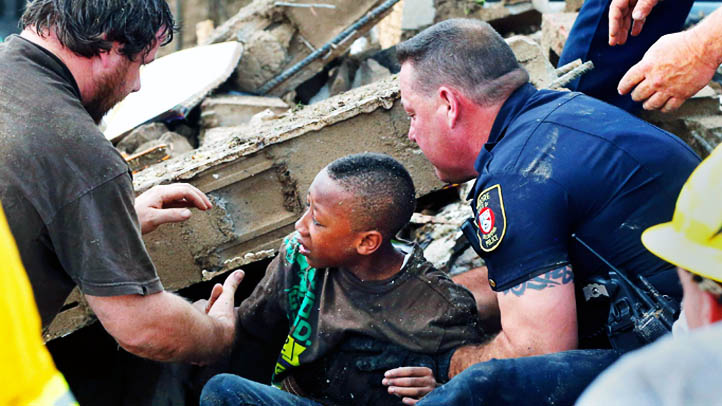 help tornado victims