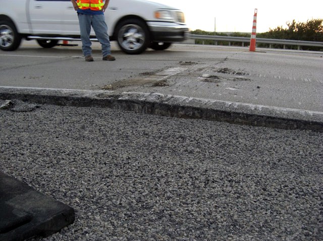 highway-buckling-080310