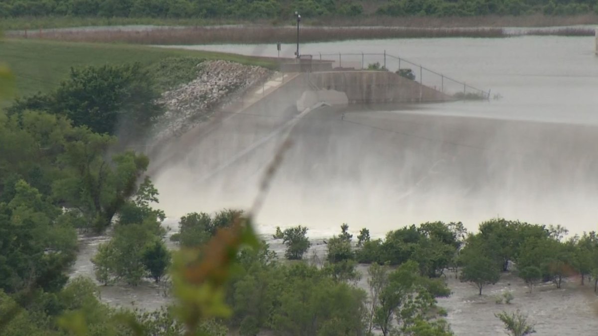 Flooding Concerns Forces Closure of Lake Worth NBC 5 DallasFort Worth