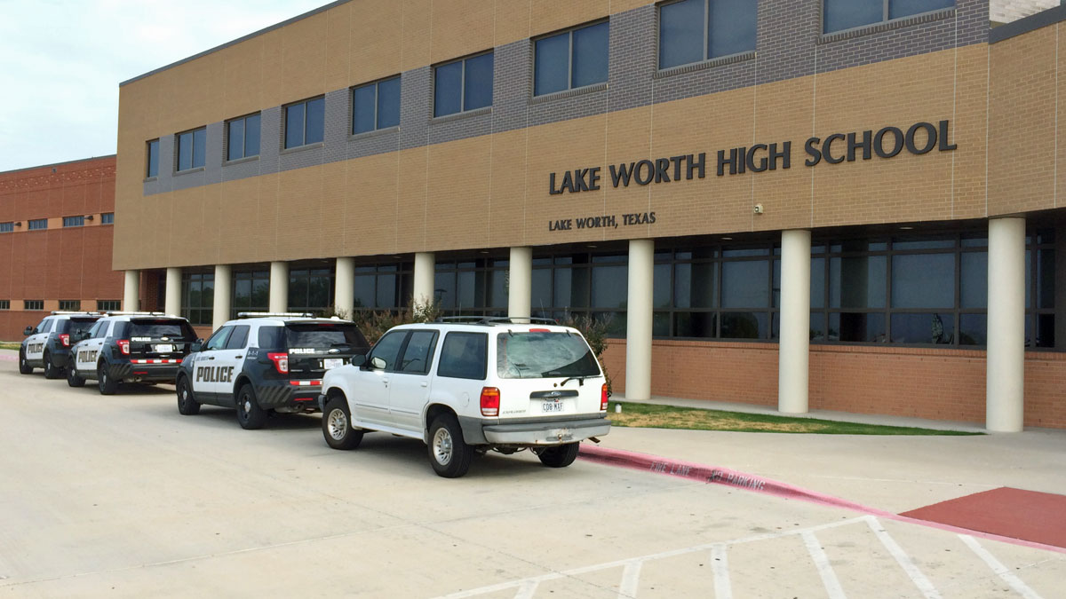 Lake Worth Police Conduct Active Shooter Drill at High School NBC 5