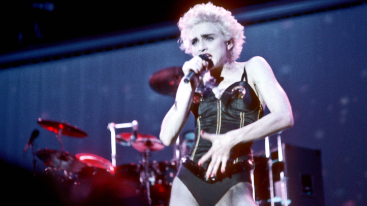 madonna-bustier-concert