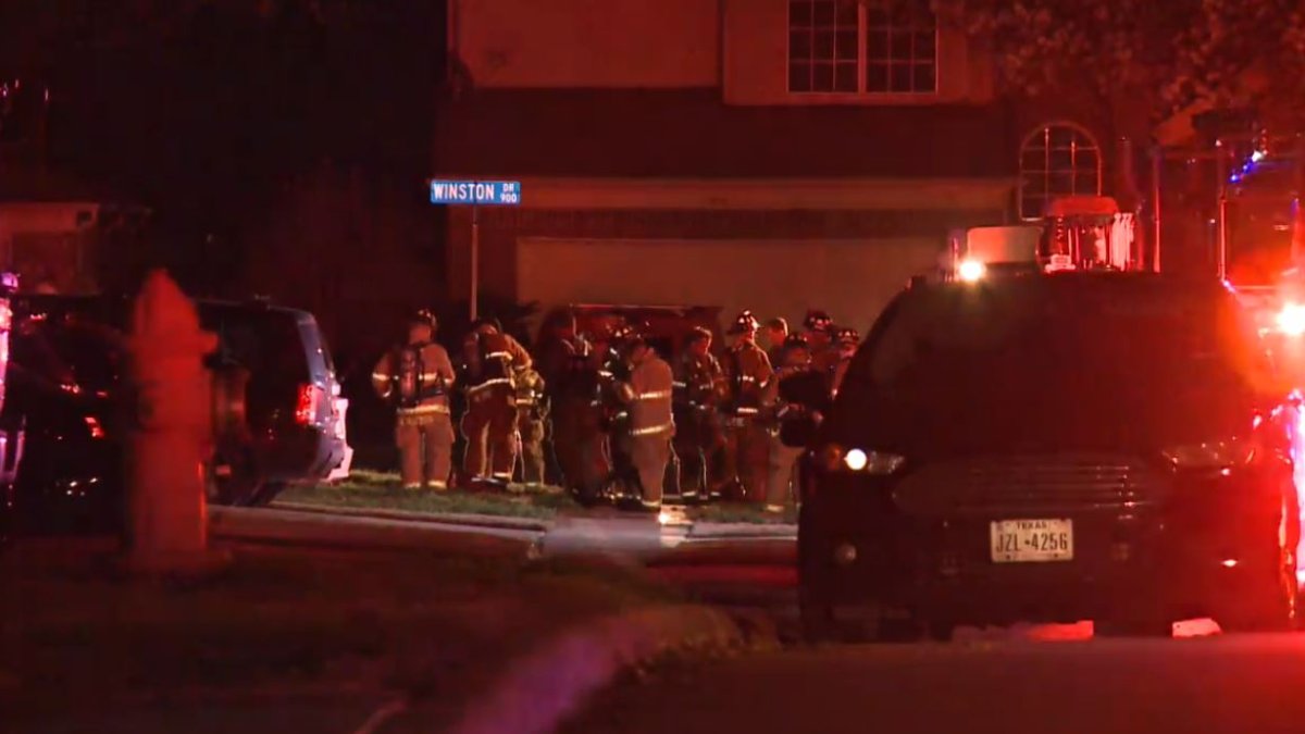 Residents Displaced After House Fire in Euless – NBC 5 Dallas-Fort Worth