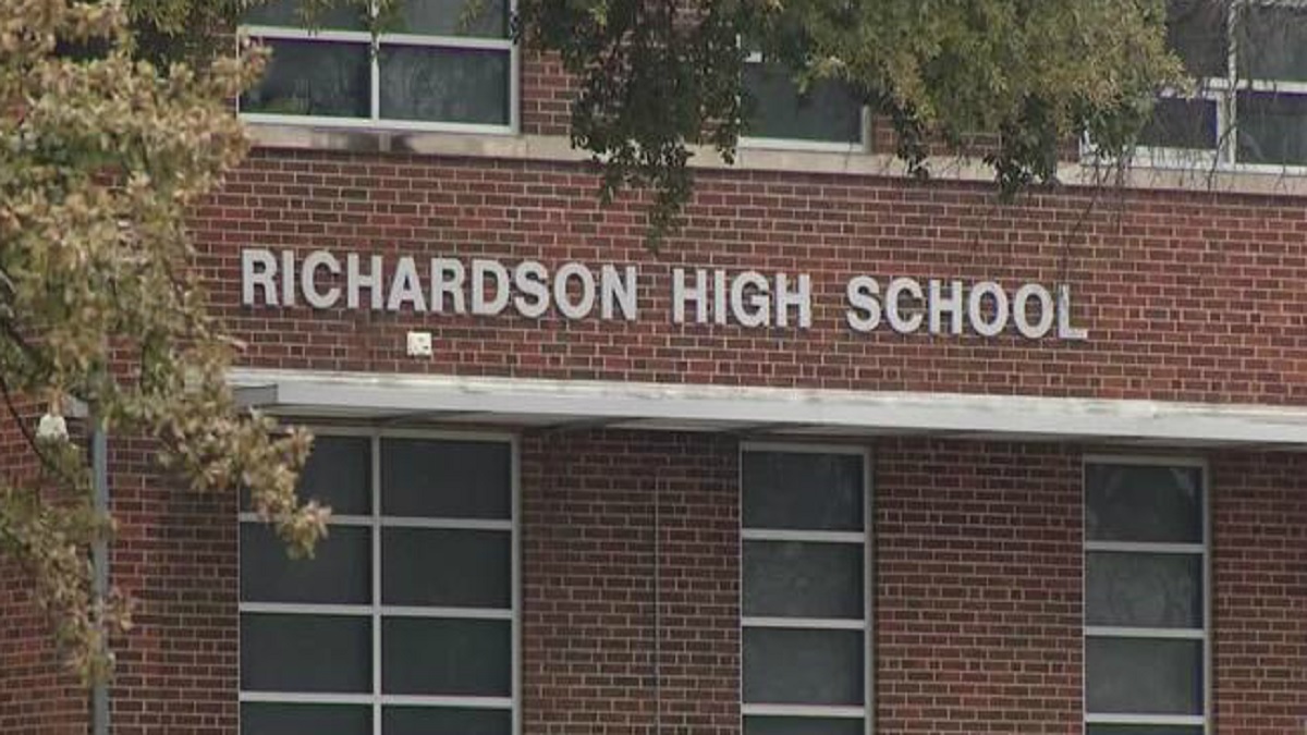 Students Sickened at Richardson High School NBC 5 Dallas Fort Worth