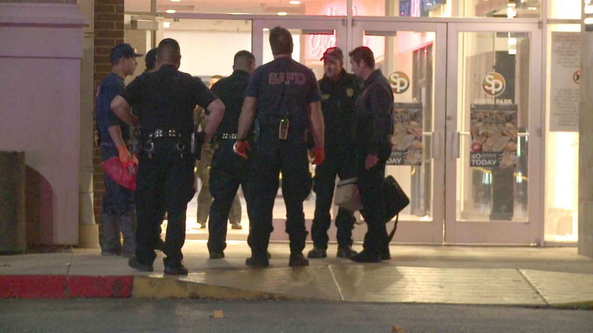 4 Hurt in Shooting Outside San Antonio Mall NBC 5 DallasFort Worth