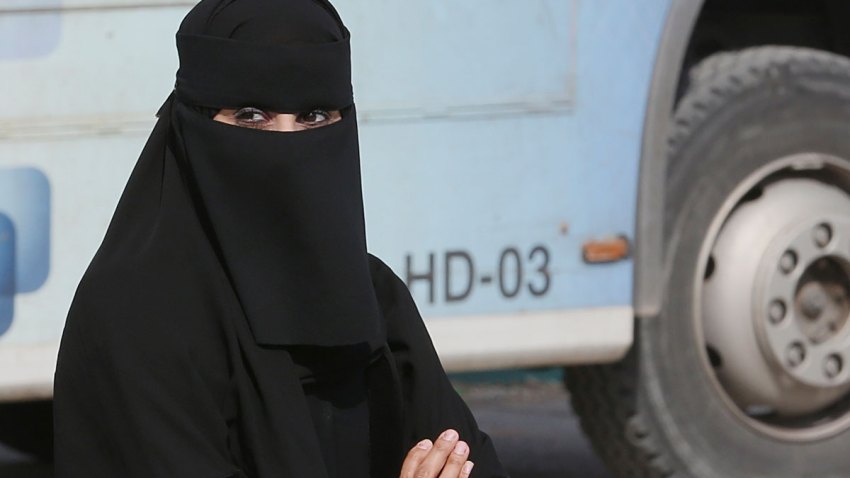 saudiwoman_1200x675_inNIQAAB