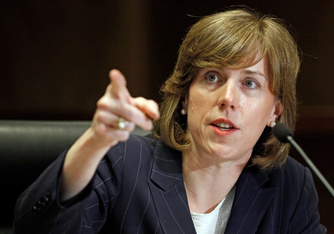 sheila bair resize