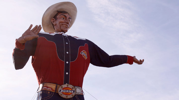 Texas state fair unveils Big Tex statue – bigger, heavier and  fire-resistant, Texas