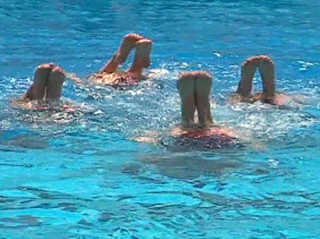 synchronized-swimming-07141
