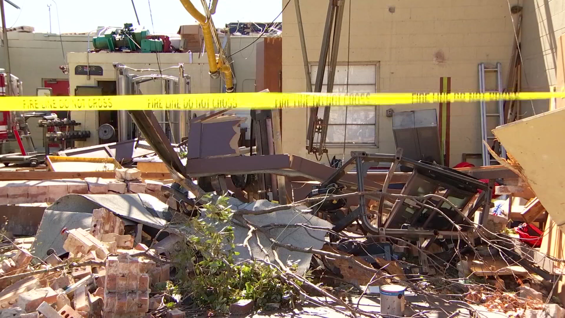 Tornado Damage: Dallas, Garland, Midlothian, Rowlett From Oct. 20, 2019 ...