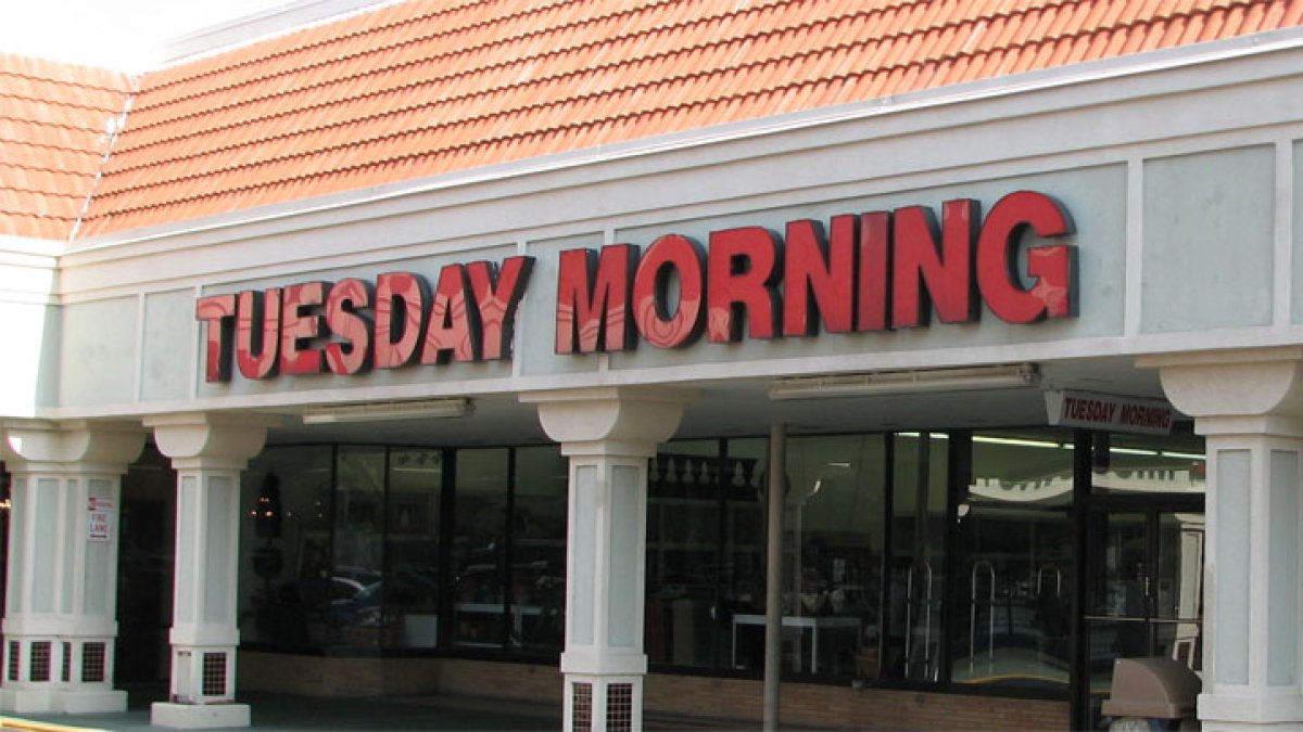 Dallas Retailer Tuesday Morning to Close Half its Stores Including 24 in Texas