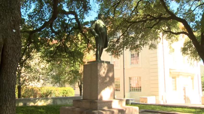 ut-austin-confederate-statue-kxan