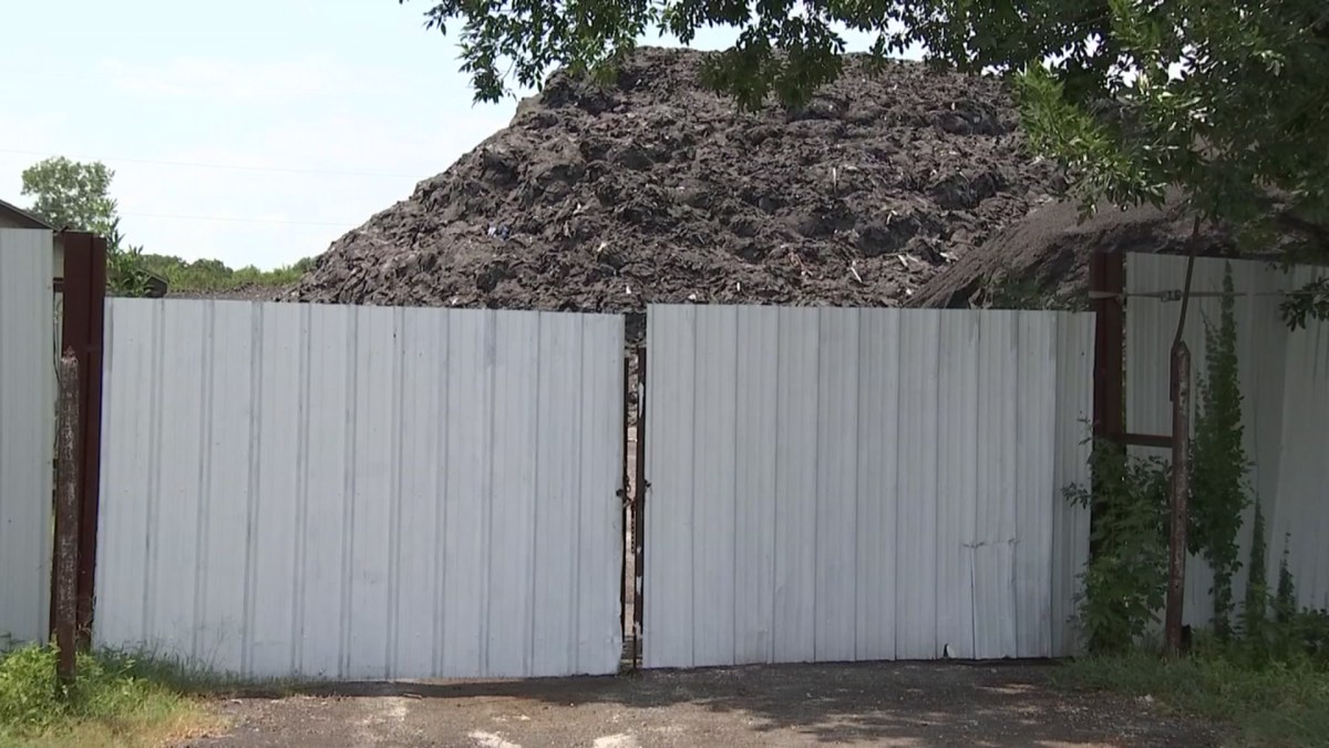 Cleanup at Southern Dallas' 'Shingle Mountain' Set to Begin - NBC 5 Dallas-Fort Worth