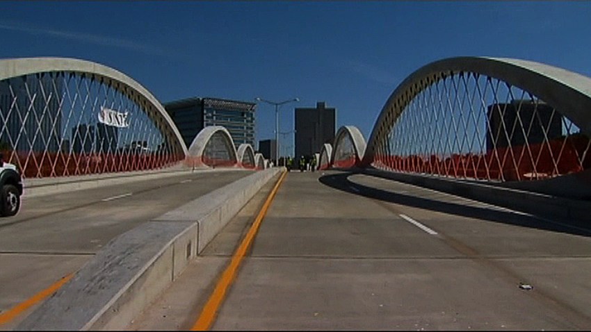 west_seventh_street_bridge