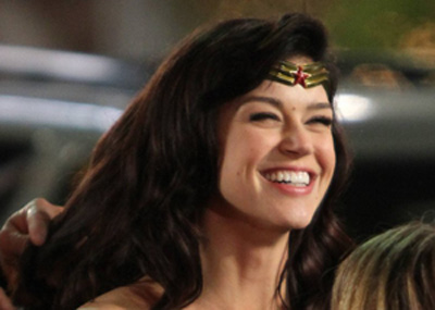 Frame By Frame Breakdown Of The Wonder Woman Trailer Nbc 5 Dallas Fort Worth