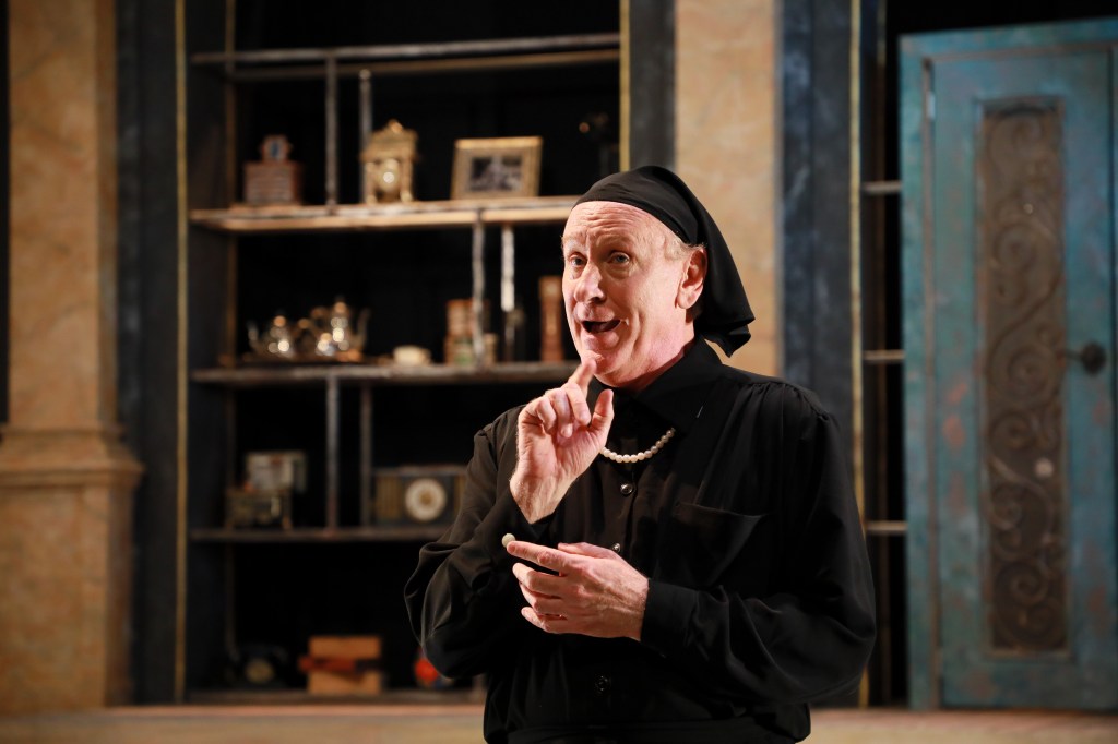Bob Hess in I Am My Own Wife