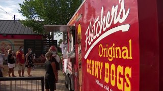 The State Fair of Texas may be canceled, but you can still satisfy your corn dog craving. Friday, hundreds of people showed up in Carrollton to get their Fletcher’s Corny Dog fix. Most waited in line for more than two-hours.