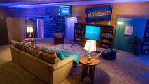 The last Blockbuster location in the world is now on Airbnb.