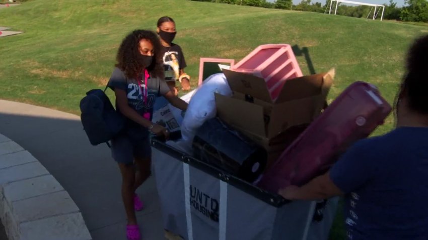 UNT Dallas Students Move Onto Campus Before Start of Almost Completely Virtual Semester