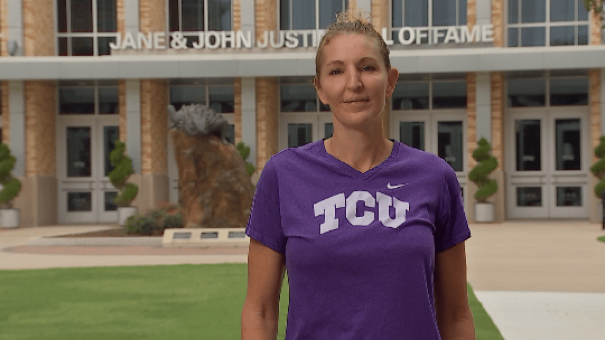 TCU Coach Sees Beauty in the Scars in Recovery From Brain Tumor Removal ...