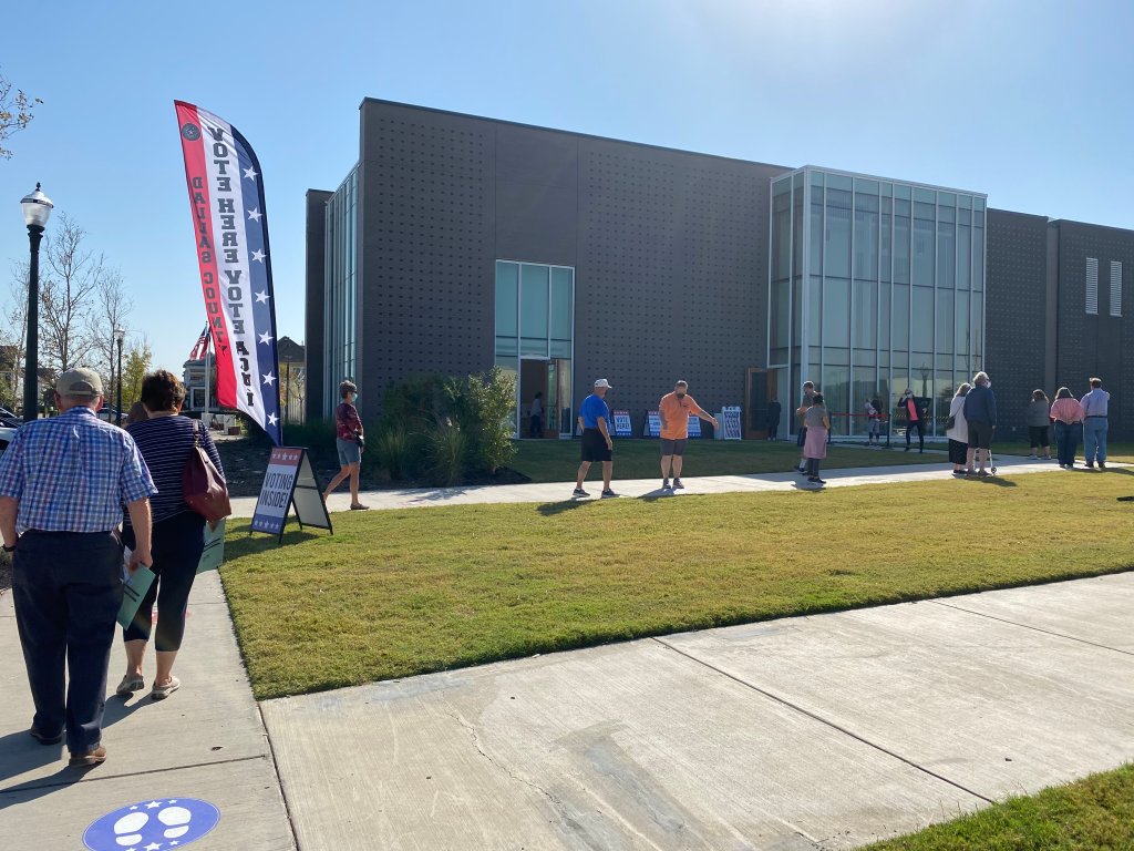 Voting at Coppell Arts Center