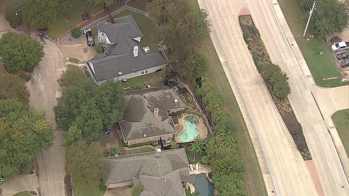 Rowlett Police Chase Ends With Stolen Truck Catching Fire, Killing Teenage Girl NBC 5 Dallas