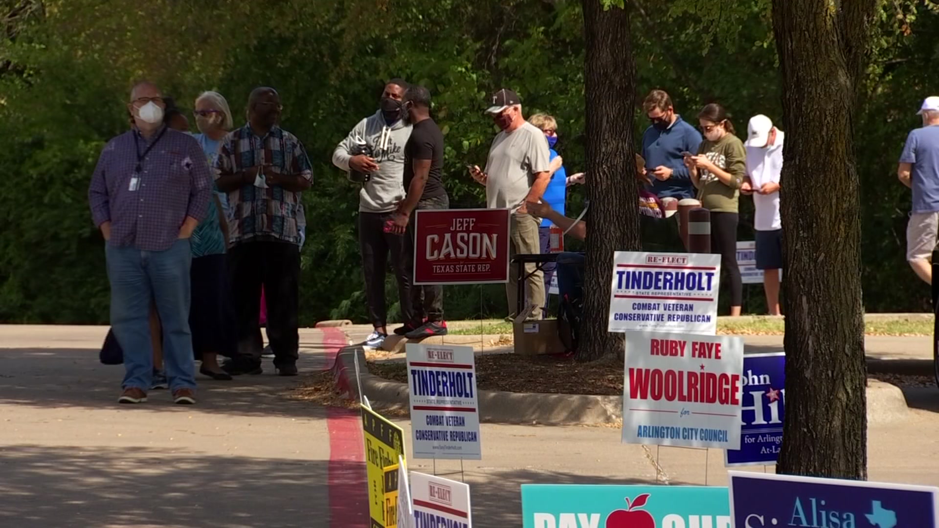 Thousands Flock To The Polls On Second Day Of Early Voting – NBC 5 ...