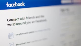 Como saber se alguém usa sua senha e invade sua conta no Facebook