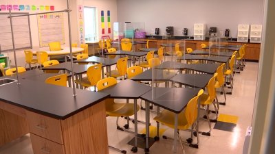 Thousands of North Texas Students Return for In-Person Learning Monday