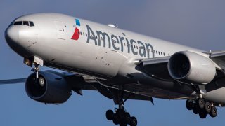 An American Airlines Boeing 777-200 aircraft