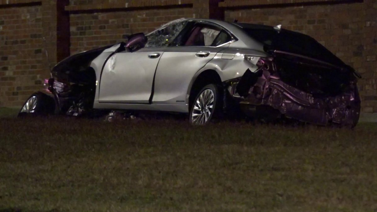 3 Dead After Cars Collide During Street Race in Fort Worth Police