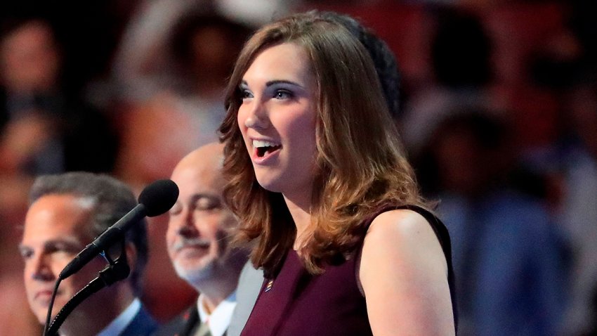 En la foto, Sarah McBride, activista de la comunidad LGBT, durante el último día de la Convención Nacional Demócrata (DNC), en Filadelfia, Pensilvania.