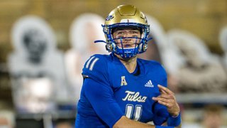 Tulsa Golden Hurricane quarterback Zach Smith (11) passes during the first half against the Southern Methodist Mustangs at H.A Chapman Stadium in Tulsa, Oklahoma.