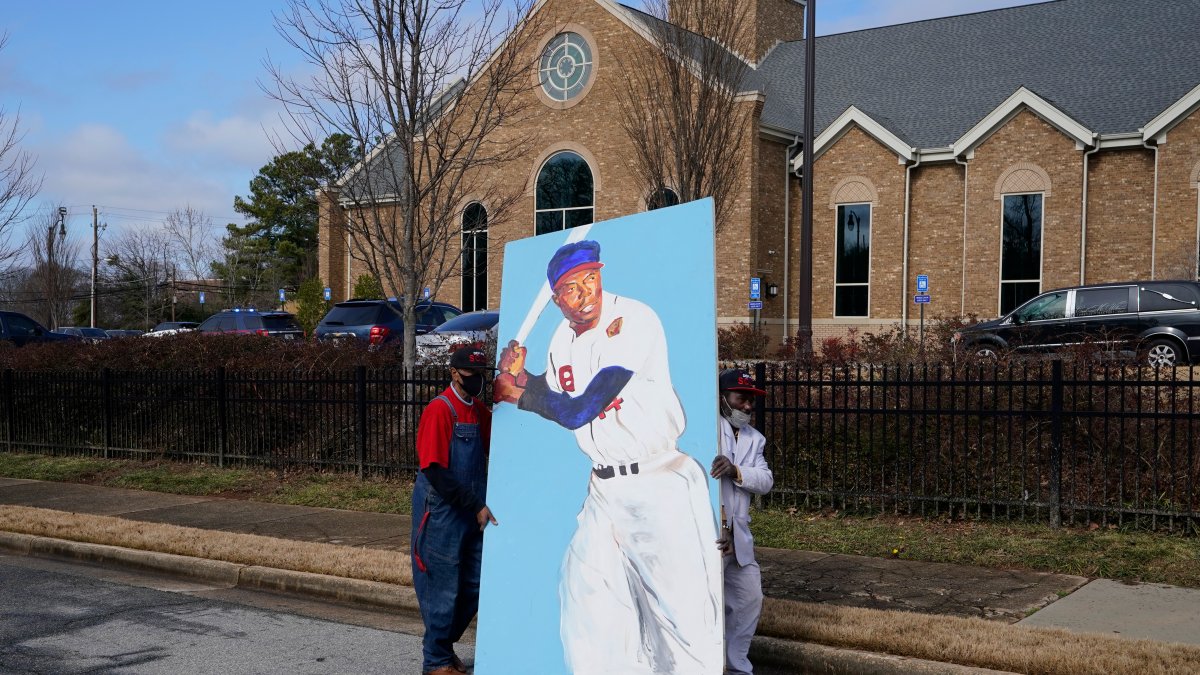 Braves legend Hank Aaron moved to final resting place