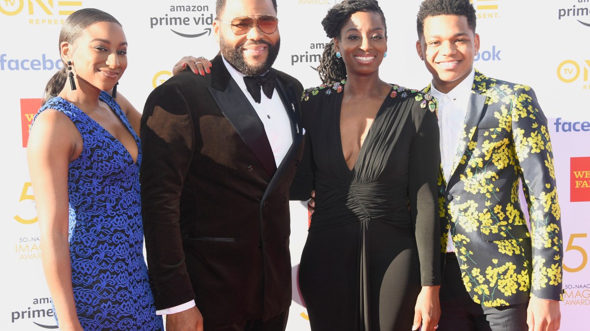 ‘Black-ish' Star Anthony Anderson Said He Cut Off His Kids For Their Own Good