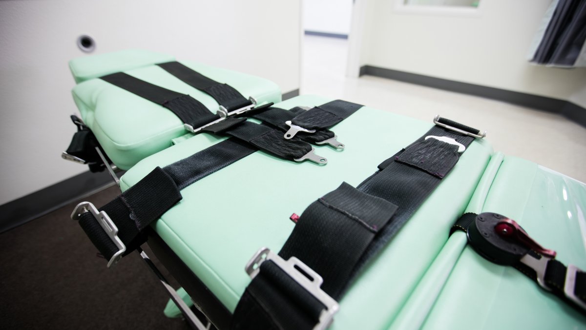 Oklahoma Death Row Inmates Seek Firing Squad as Alternative – NBC 5 Dallas-Fort Worth - Vimarsana News