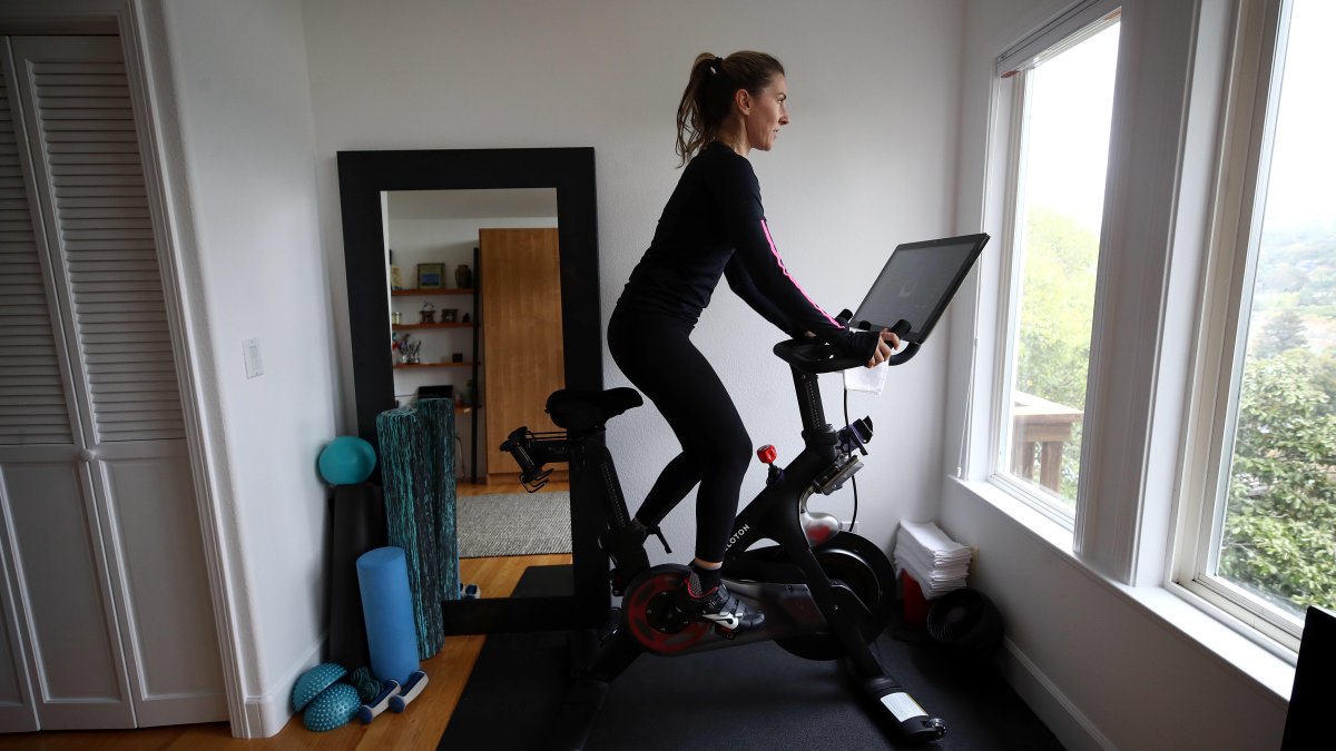 Peloton Shares Are Soaring on Potential Takeover Talks. But Here's Why a Deal Might Not Happen - Vimarsana News